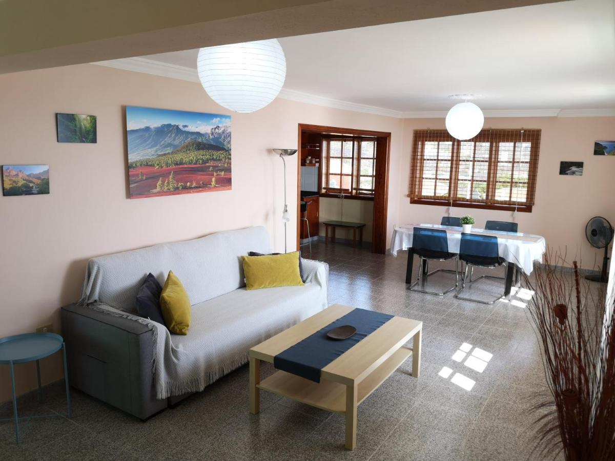 Sea And Mountain View Apartment Los Llanos De Aridane